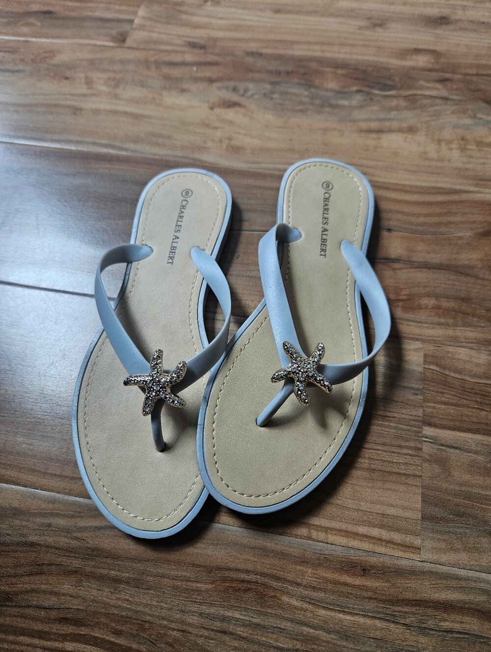 Charles Albert Pale Blue Starfish Thong Sandals Size 9
